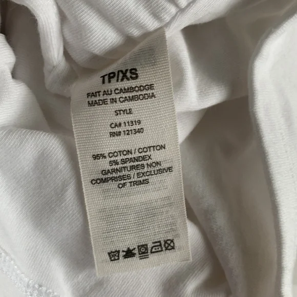 Bundle 2 Garage Crop Tops - Picture 8 of 8